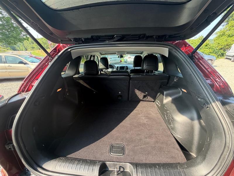 Jeep Cherokee Latitude Plus 4WD 2019