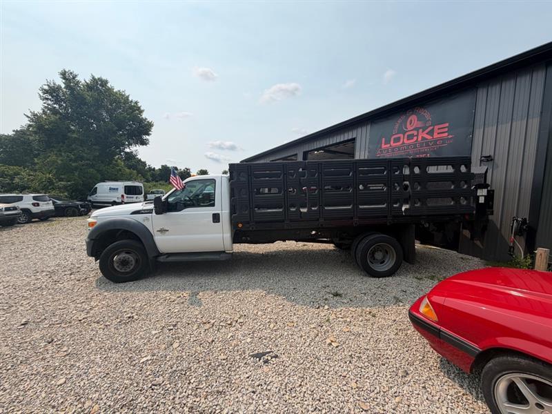 Ford F-550 Regular Cab DRW 2WD 2011