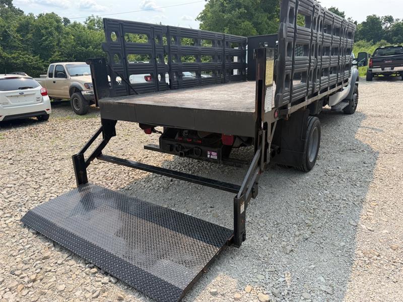Ford F-550 Regular Cab DRW 2WD 2011