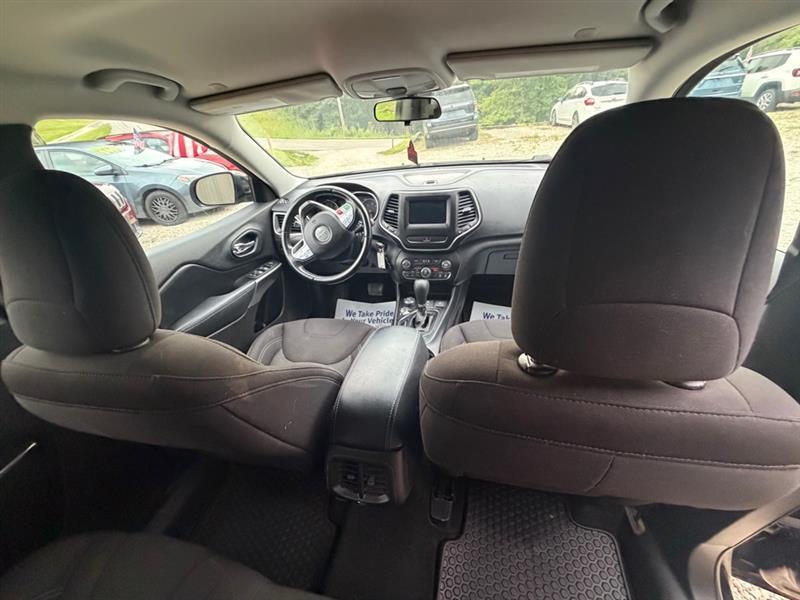 Jeep Cherokee Latitude 4WD 2020