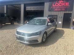2016 Volkswagen Passat 