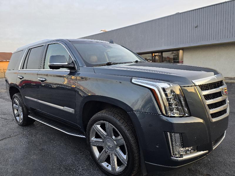 Cadillac Escalade Luxury 4WD 2020