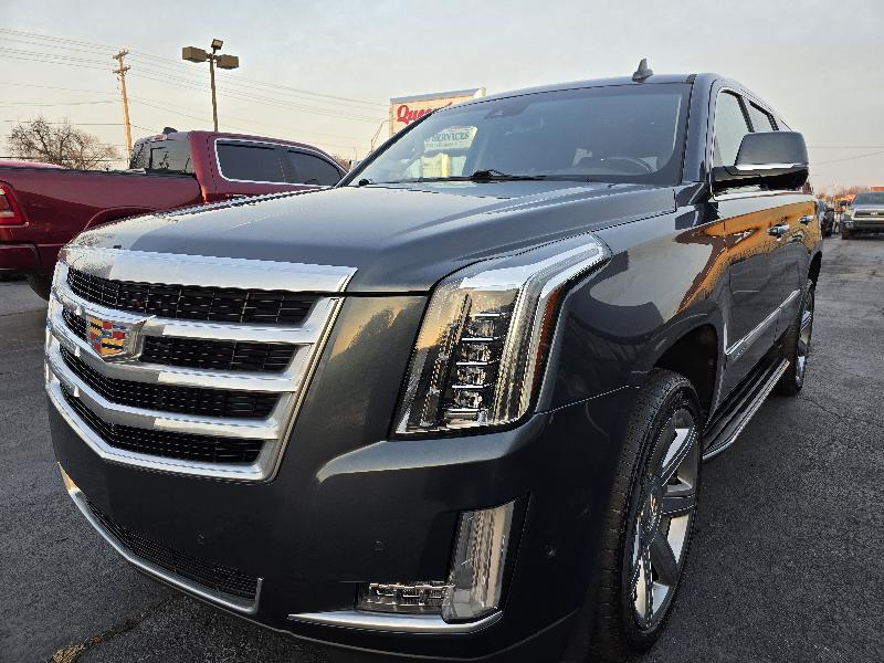 Cadillac Escalade Luxury 4WD 2020