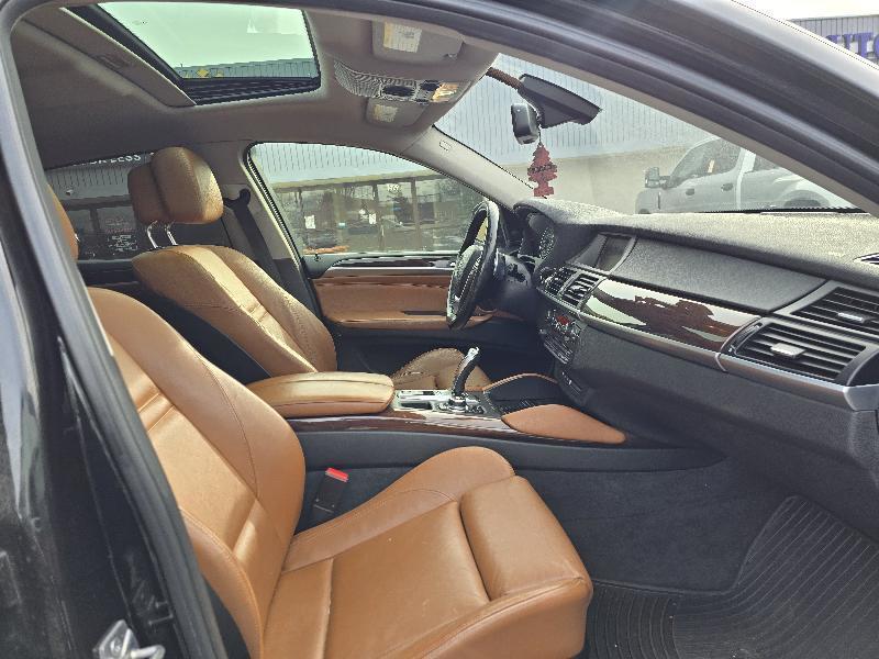 BMW X6 xDrive35i 2012