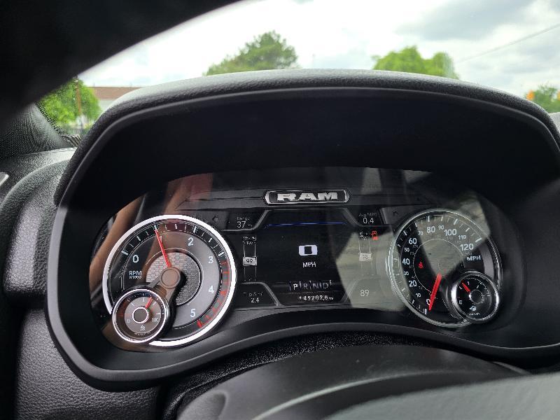 RAM 3500 Crew Cab 2WD DRW 2022