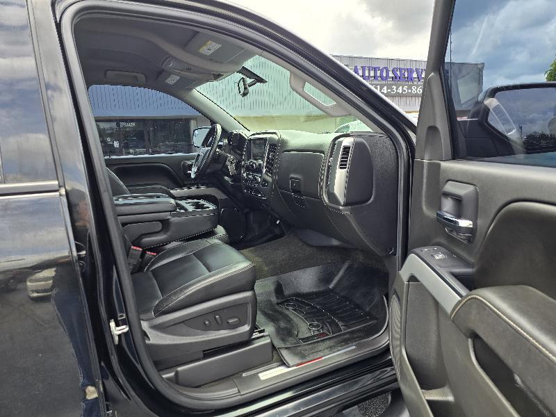 Chevrolet Silverado 1500 Crew Cab 143.5" WB 4WD Z71 2015