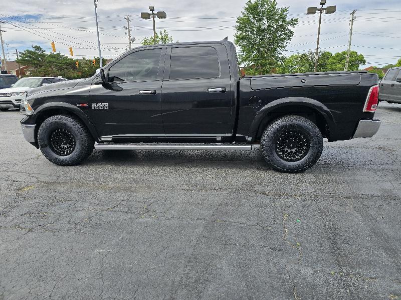 RAM 1500 Laramie Crew Cab SWB 4WD 2018