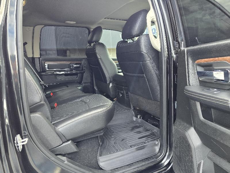 RAM 1500 Laramie Crew Cab SWB 4WD 2018