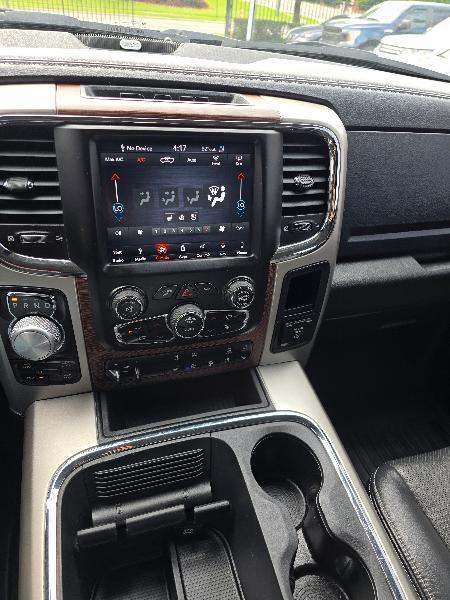 RAM 1500 Laramie Crew Cab SWB 4WD 2018