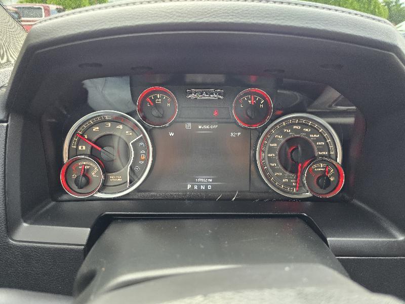 RAM 1500 Laramie Crew Cab SWB 4WD 2018