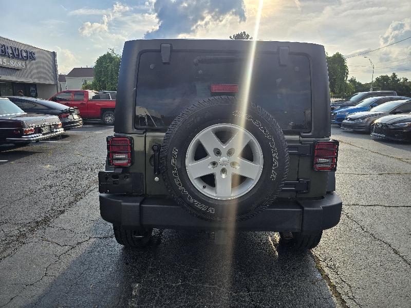 Jeep Wrangler Unlimited Sport 4WD 2015