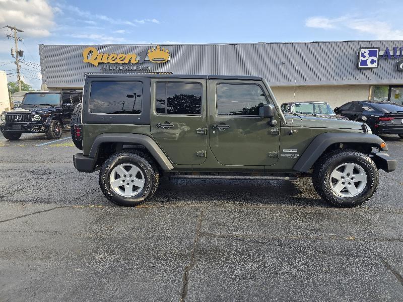 Jeep Wrangler Unlimited Sport 4WD 2015