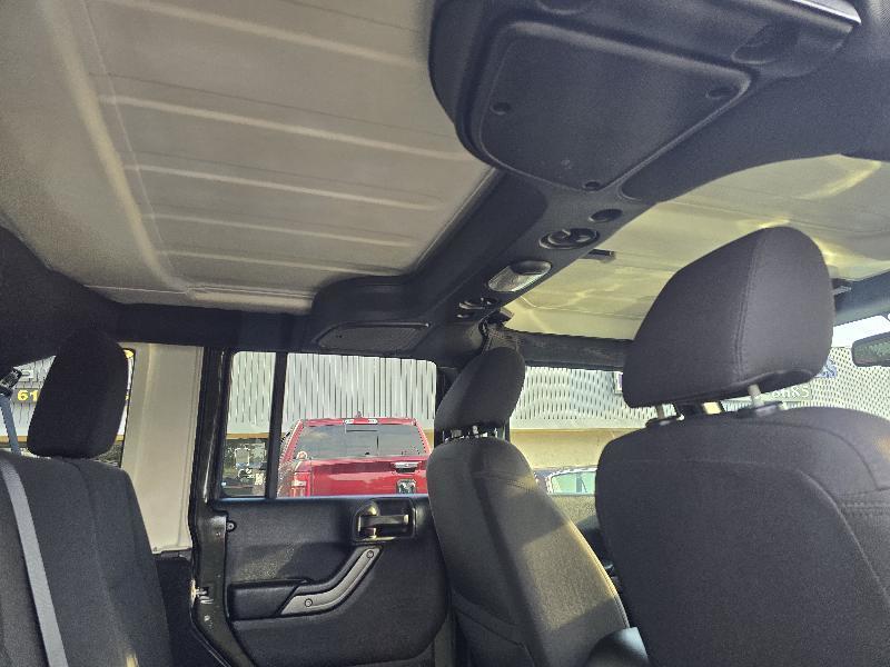 Jeep Wrangler Unlimited Sport 4WD 2015