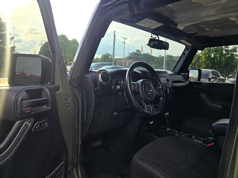 Jeep Wrangler Unlimited Sport 4WD 2015