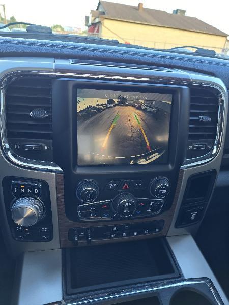 RAM 1500 Laramie Crew Cab SWB 4WD 2014