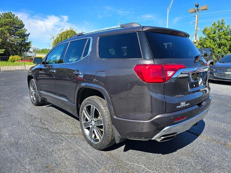 GMC Acadia Denali AWD 2019