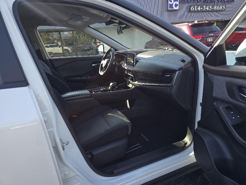 Nissan Rogue SV AWD 2023