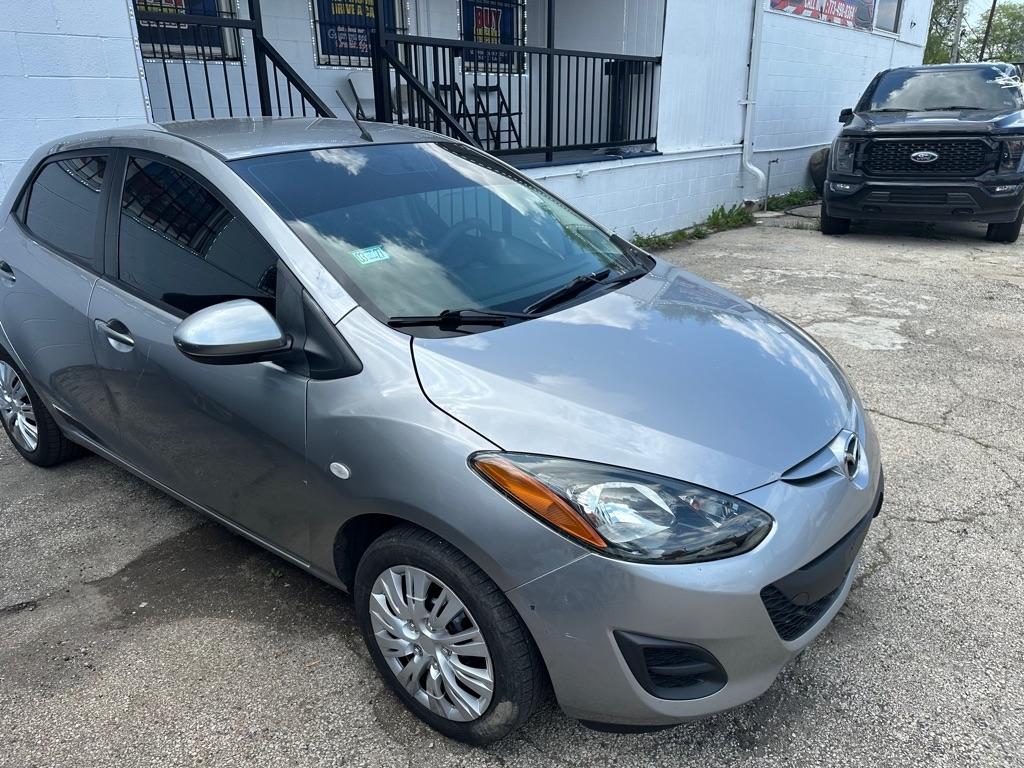 2012 Mazda Mazda2 Sport 5-Door Auto's photo