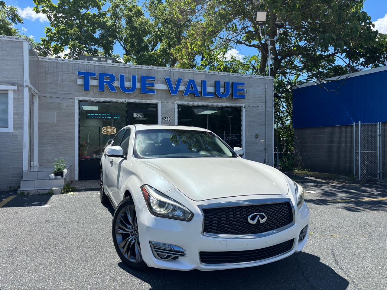 2019 Infiniti Q70 L 3.7 AWD
