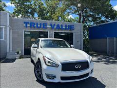 2019 Infiniti Q70 