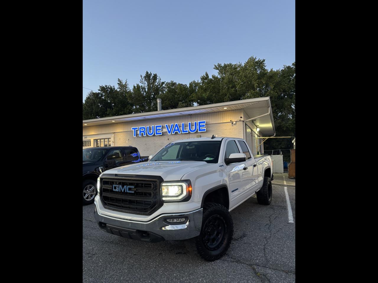 2018 GMC Sierra 1500 SLE Double Cab 4WD