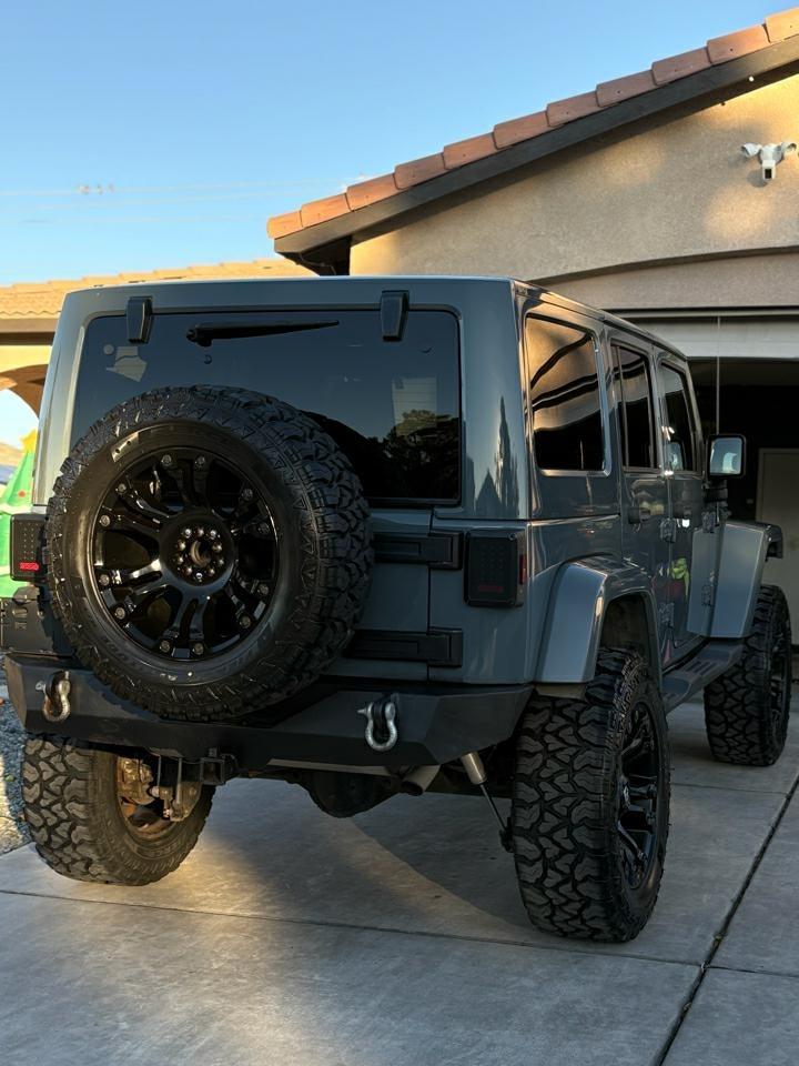 Jeep Wrangler Unlimited Sahara 4WD 2014