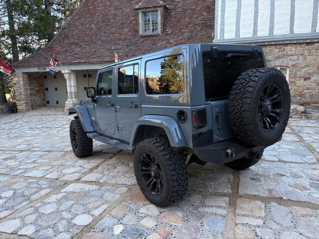 Jeep Wrangler Unlimited Sahara 4WD 2014