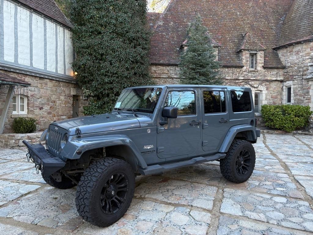 Jeep Wrangler Unlimited Sahara 4WD 2014