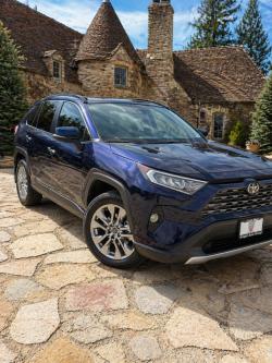 Toyota RAV4 Limited 2019