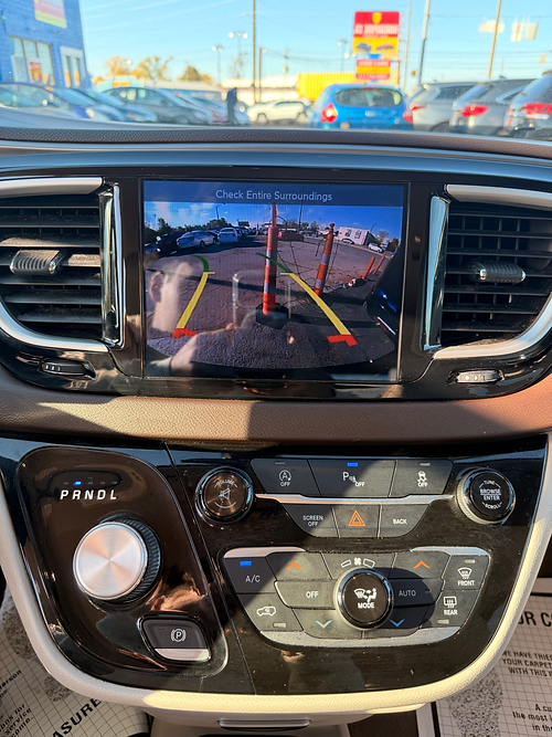 Chrysler Pacifica Touring-L 2017