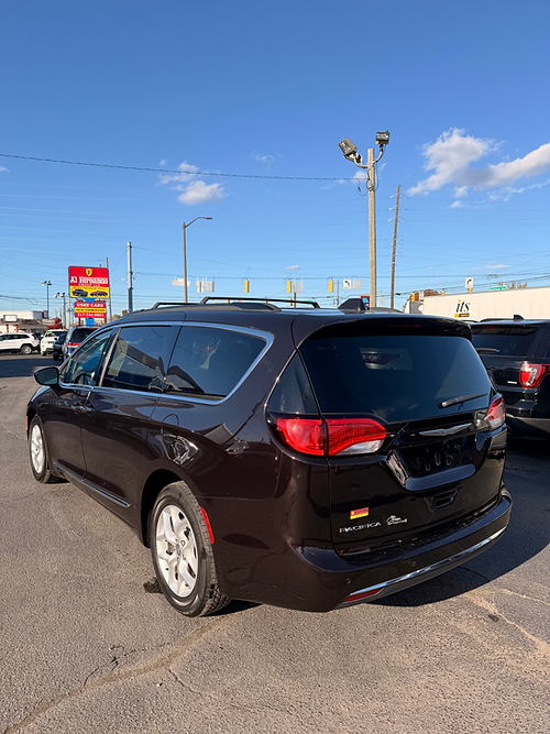 Chrysler Pacifica Touring-L 2017
