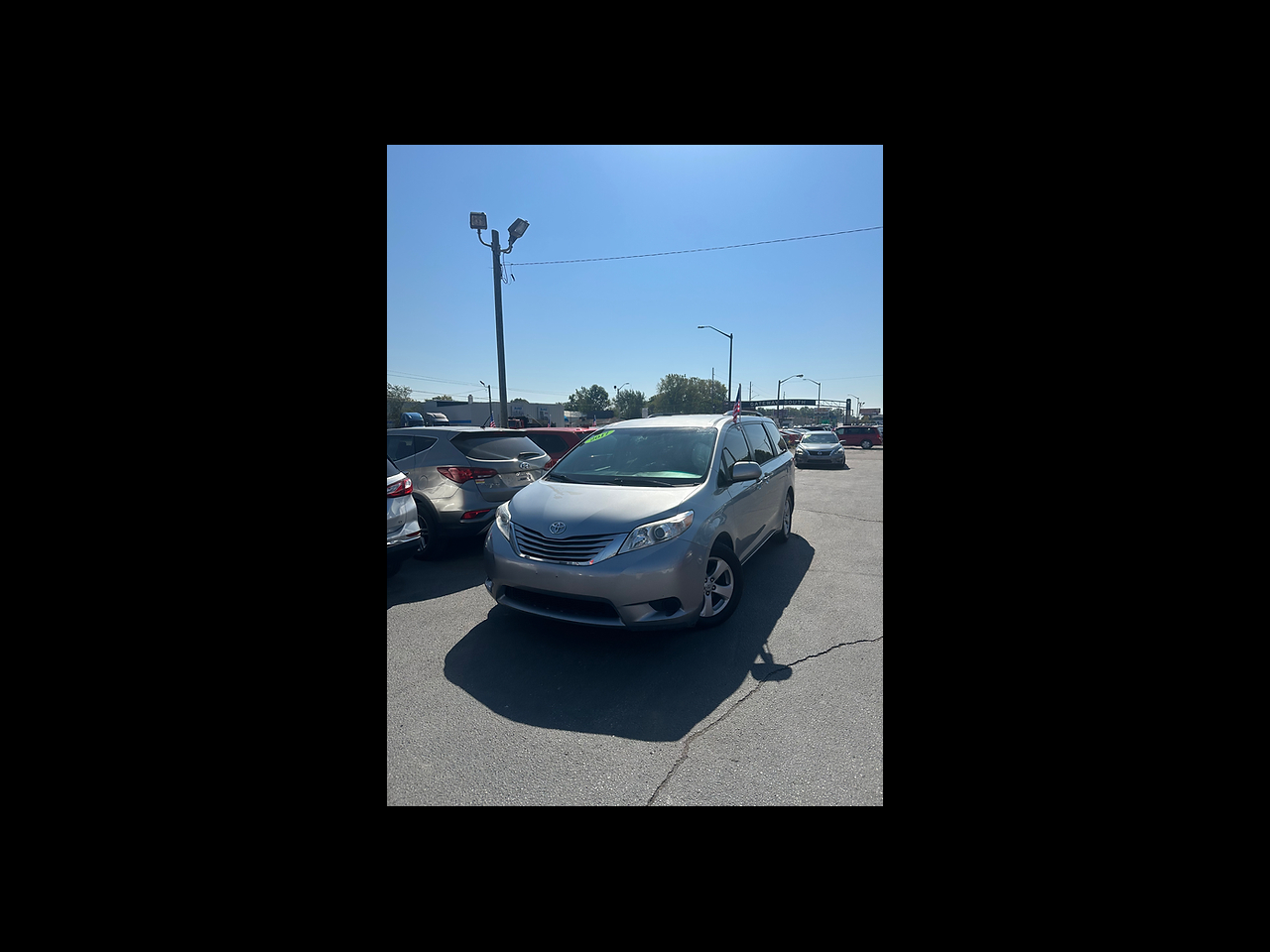 Toyota Sienna LE 8-Passenger 2017