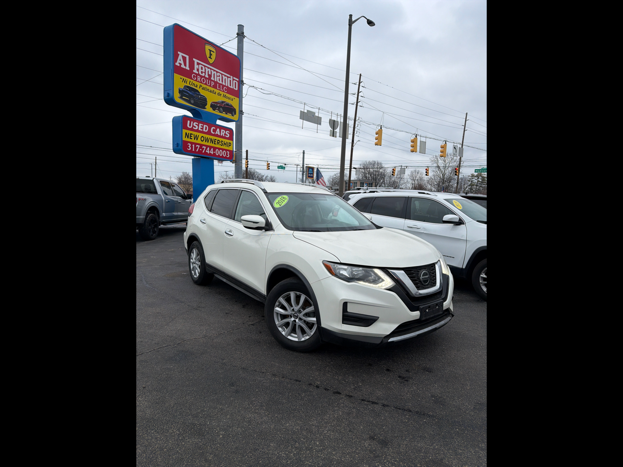 2018 Nissan Rogue SV's photo