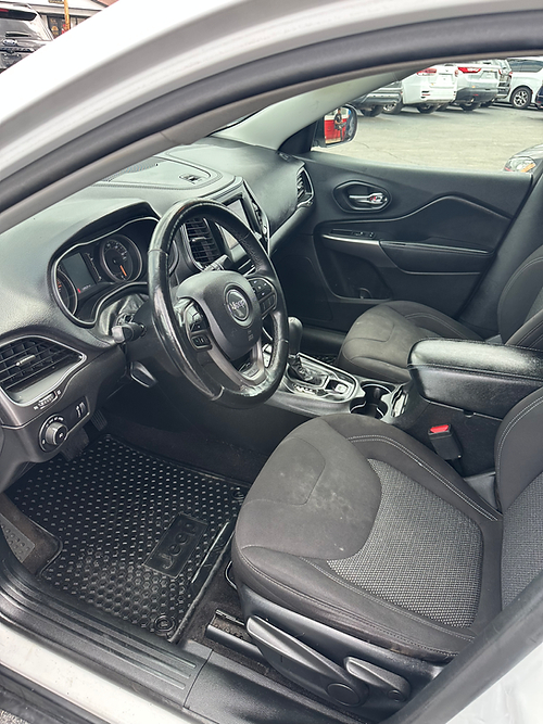 Jeep Cherokee Latitude 4WD 2019