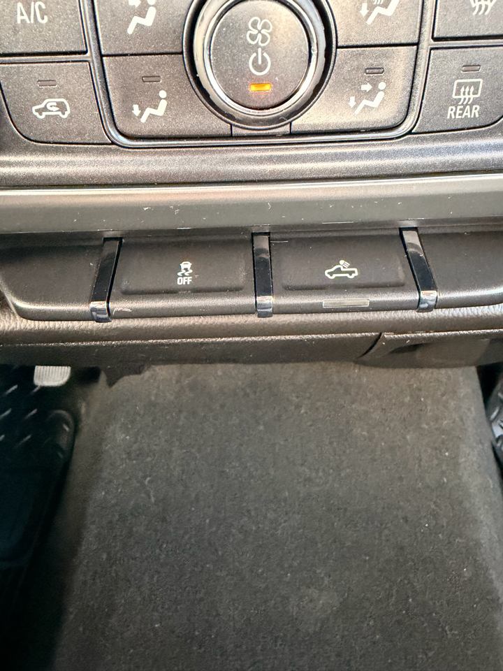 Chevrolet Silverado 1500 LT Double Cab 4WD 2017