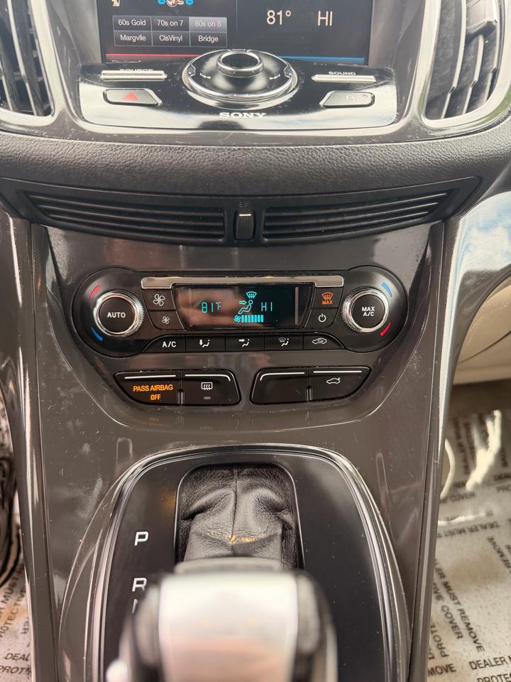 Ford Escape Titanium FWD 2015