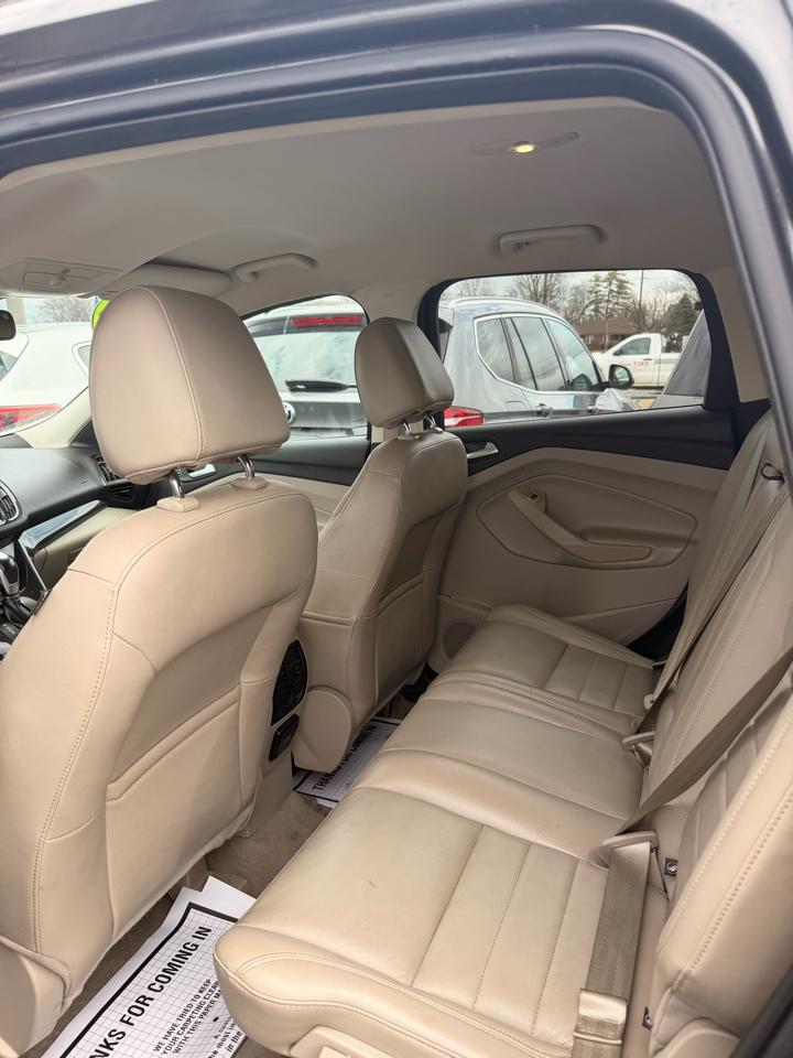 Ford Escape Titanium FWD 2015