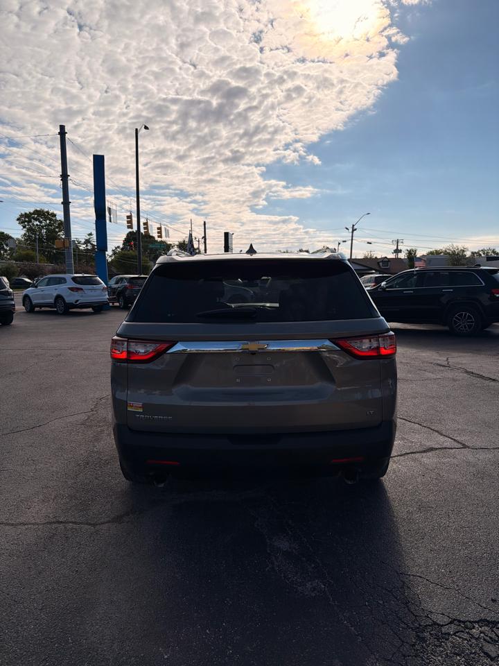 Chevrolet Traverse LT Cloth FWD 2018