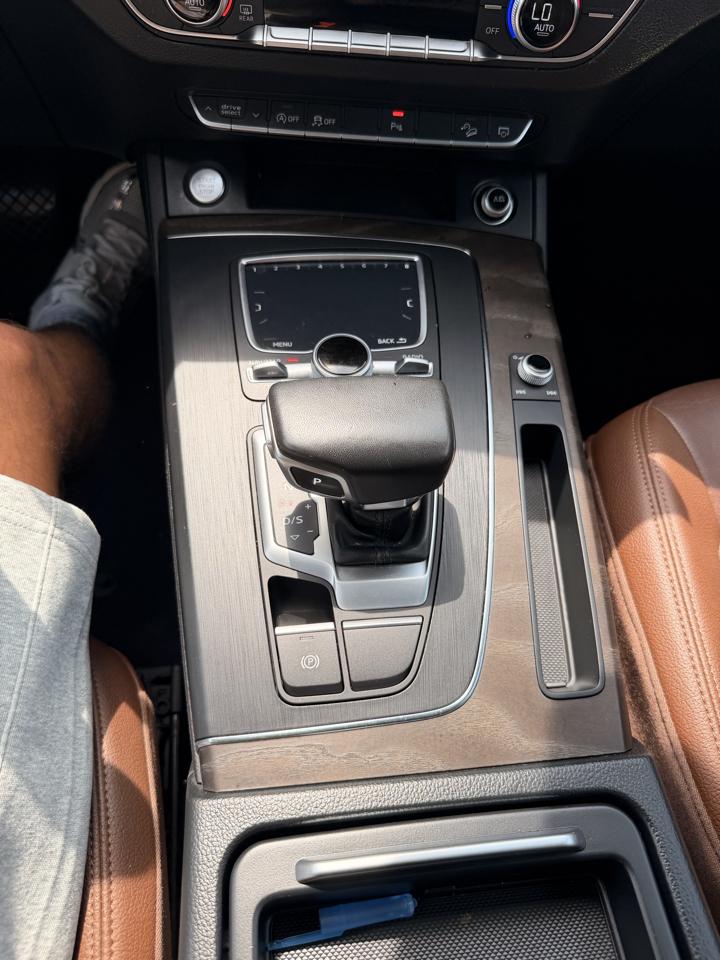 Audi Q5 2.0T Premium Plus quattro 2018