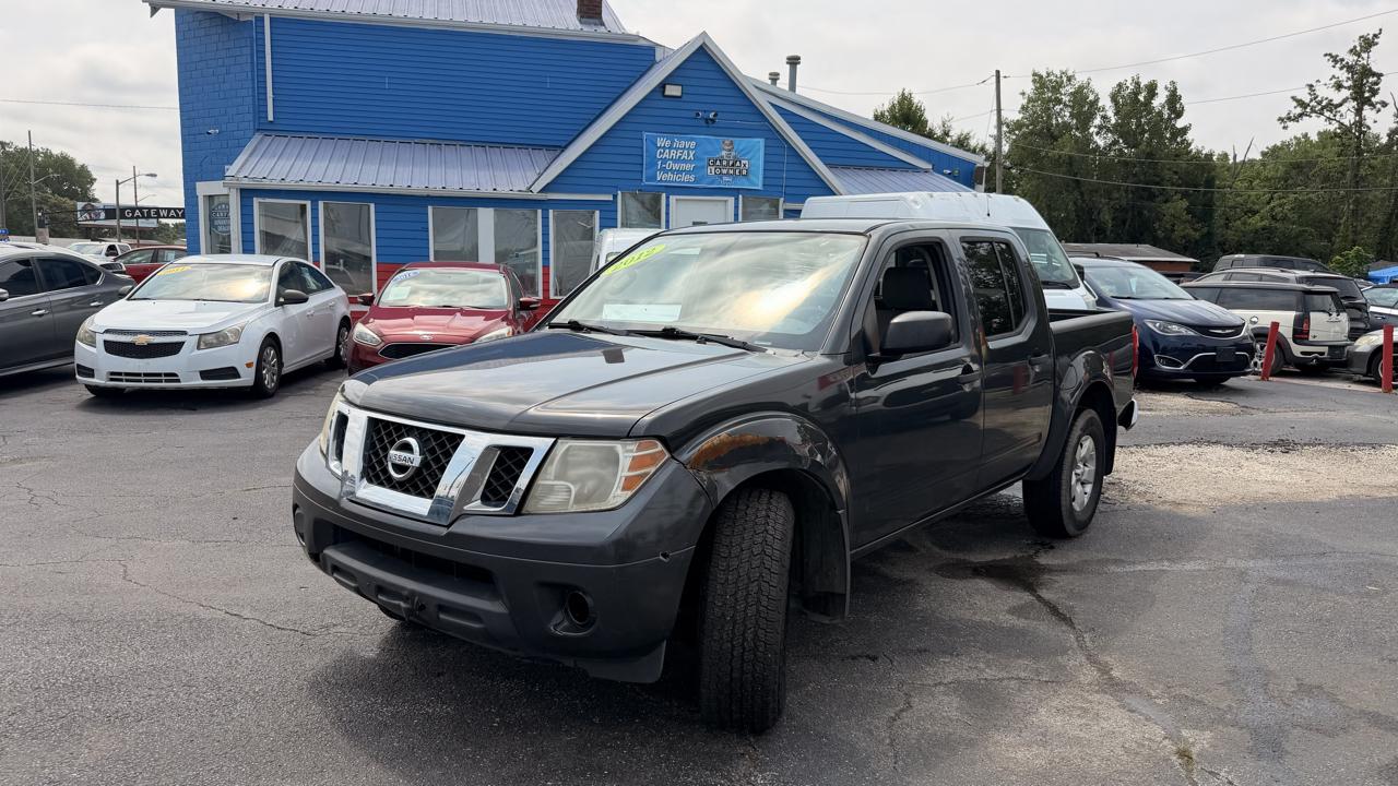 Nissan Frontier XE-V6 2012