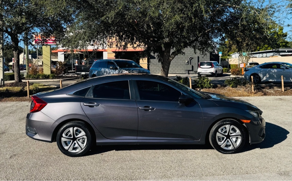 Honda Civic LX Sedan CVT 2016