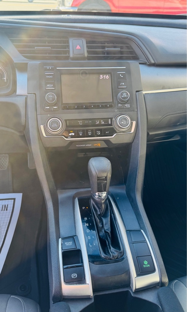 Honda Civic LX Sedan CVT 2016