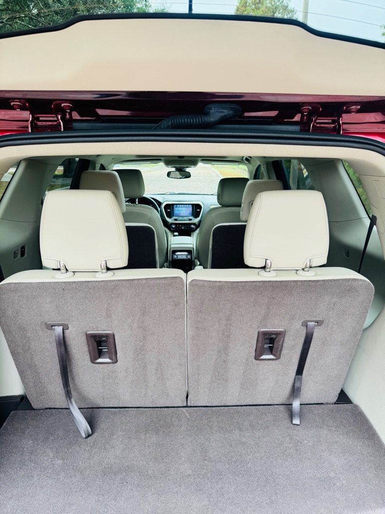 GMC Acadia Denali 2017