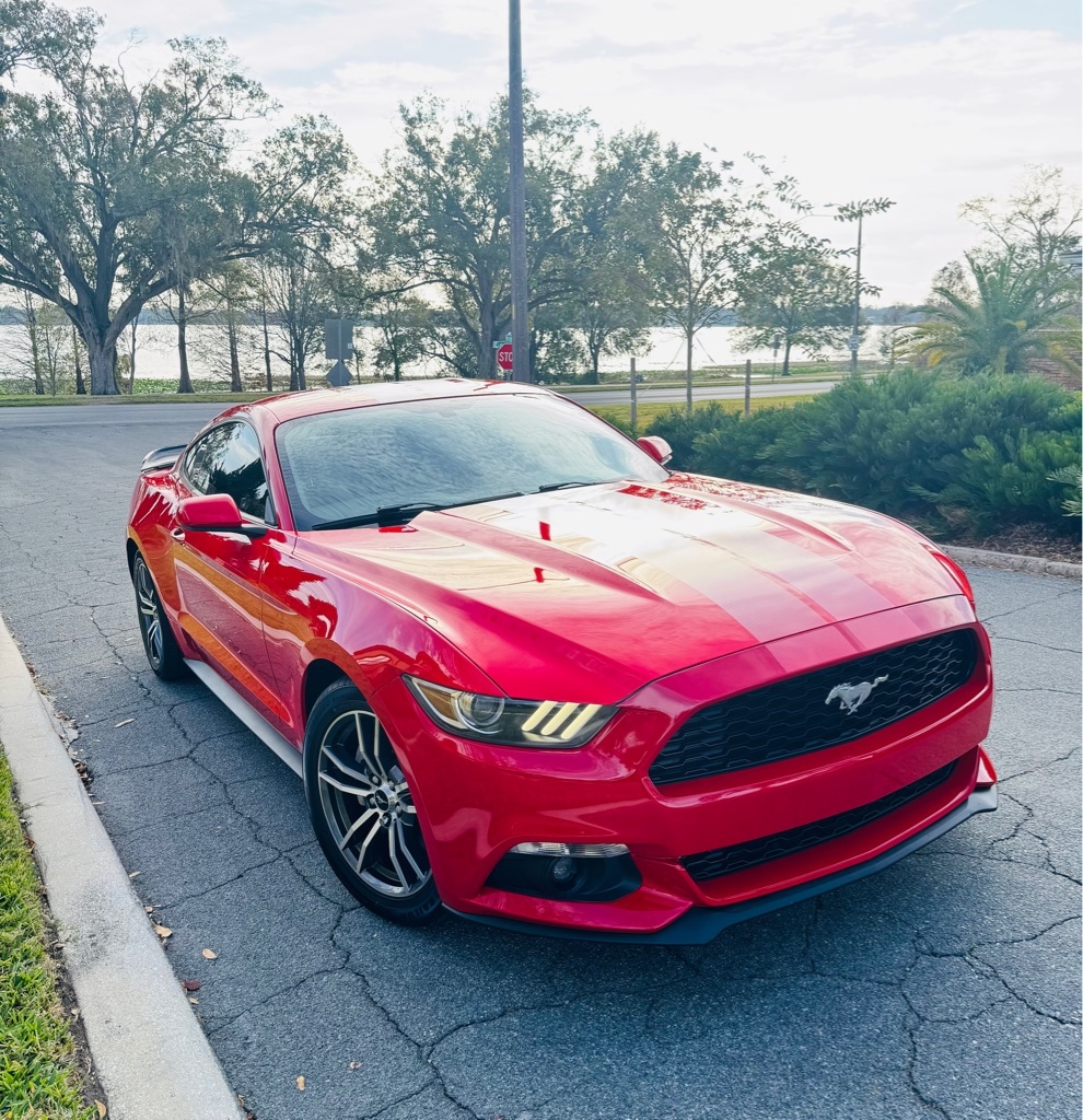 Ford Mustang EcoBoost Coupe 2016