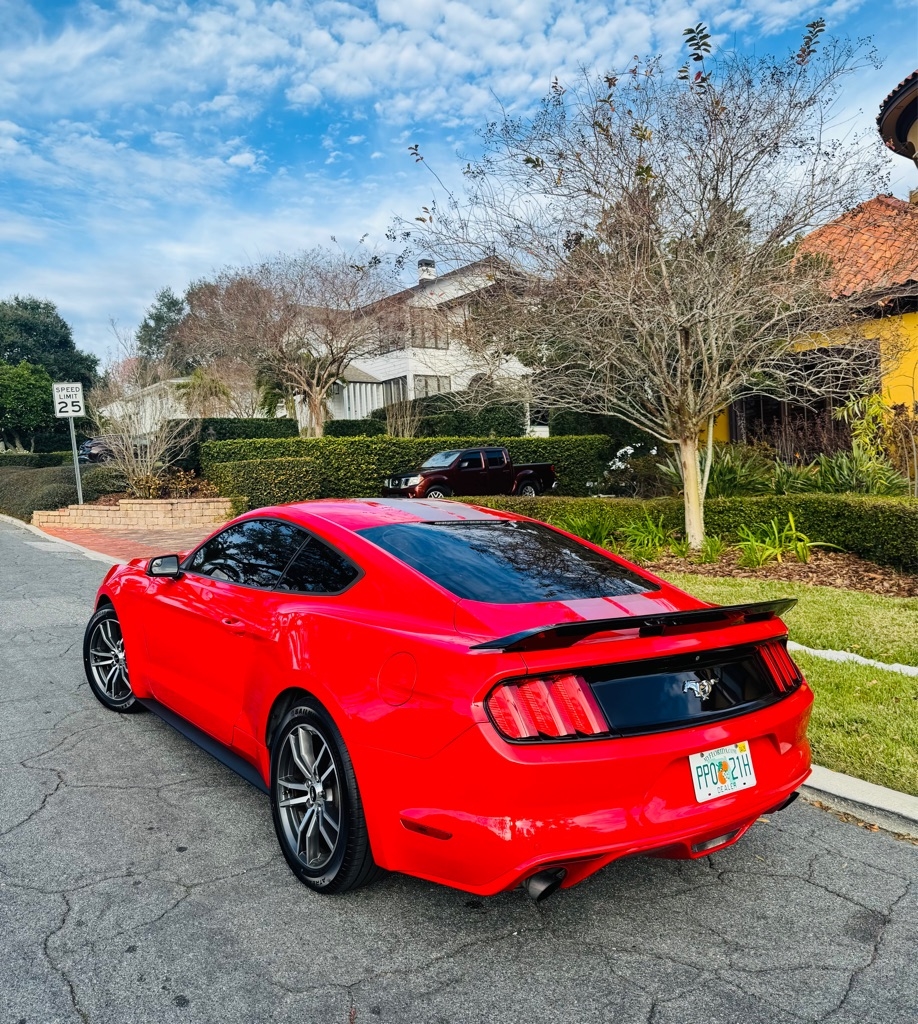 Ford Mustang EcoBoost Coupe 2016