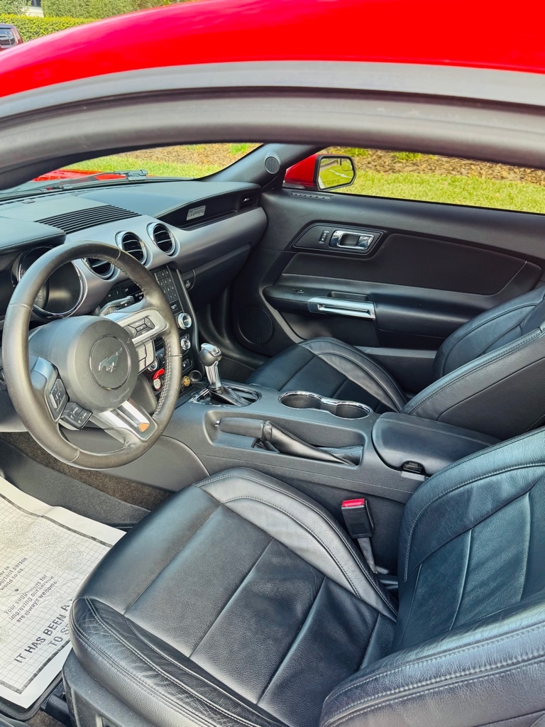 Ford Mustang EcoBoost Coupe 2016