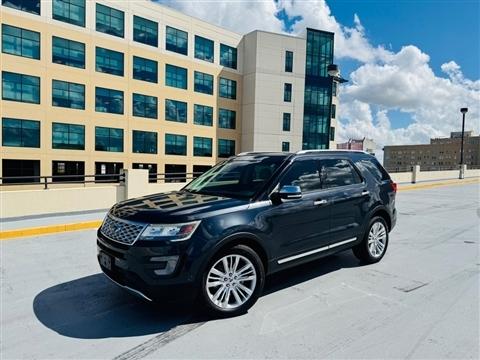 2017 Ford Explorer Platinum AWD