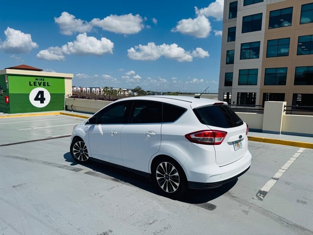 Ford C-Max Energi Titanium 2017