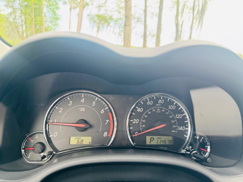 Toyota Corolla L 5-Speed MT 2013