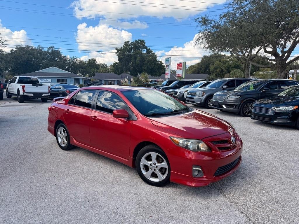 Toyota Corolla S 4-Speed AT 2013